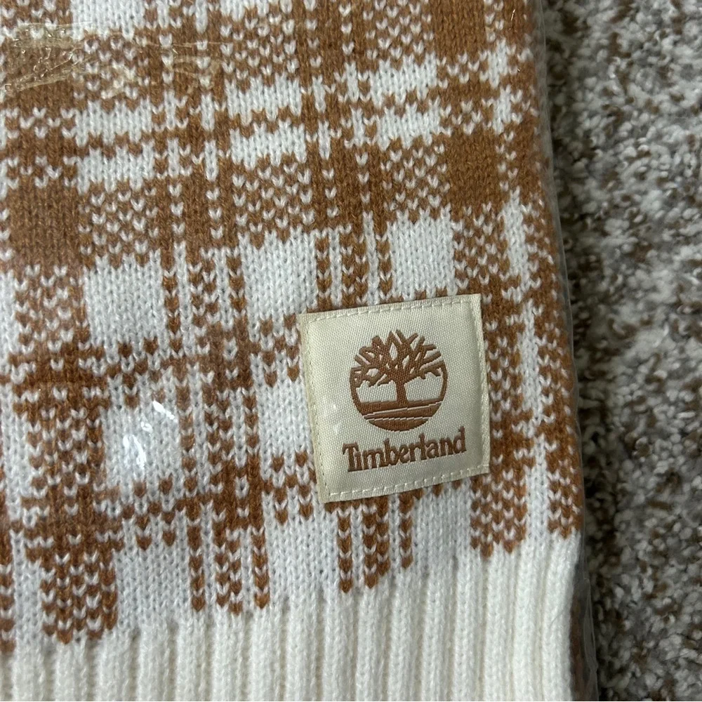 Timberland Buffalo Plaid Tan White Knit Unisex Winter Scarf NWT Fall Casual